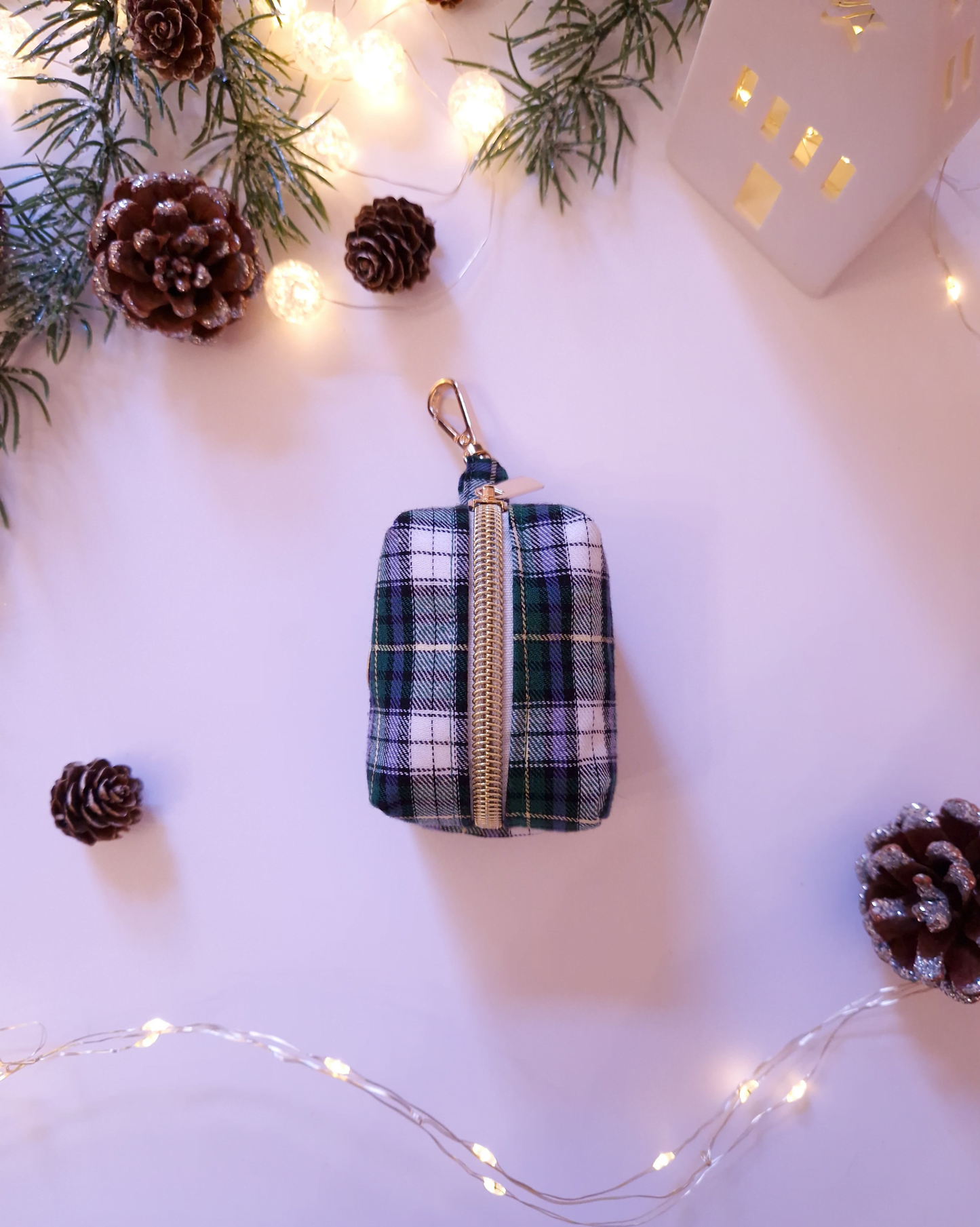 POOP BAG DISPENSER - WINTER WONDERLAND